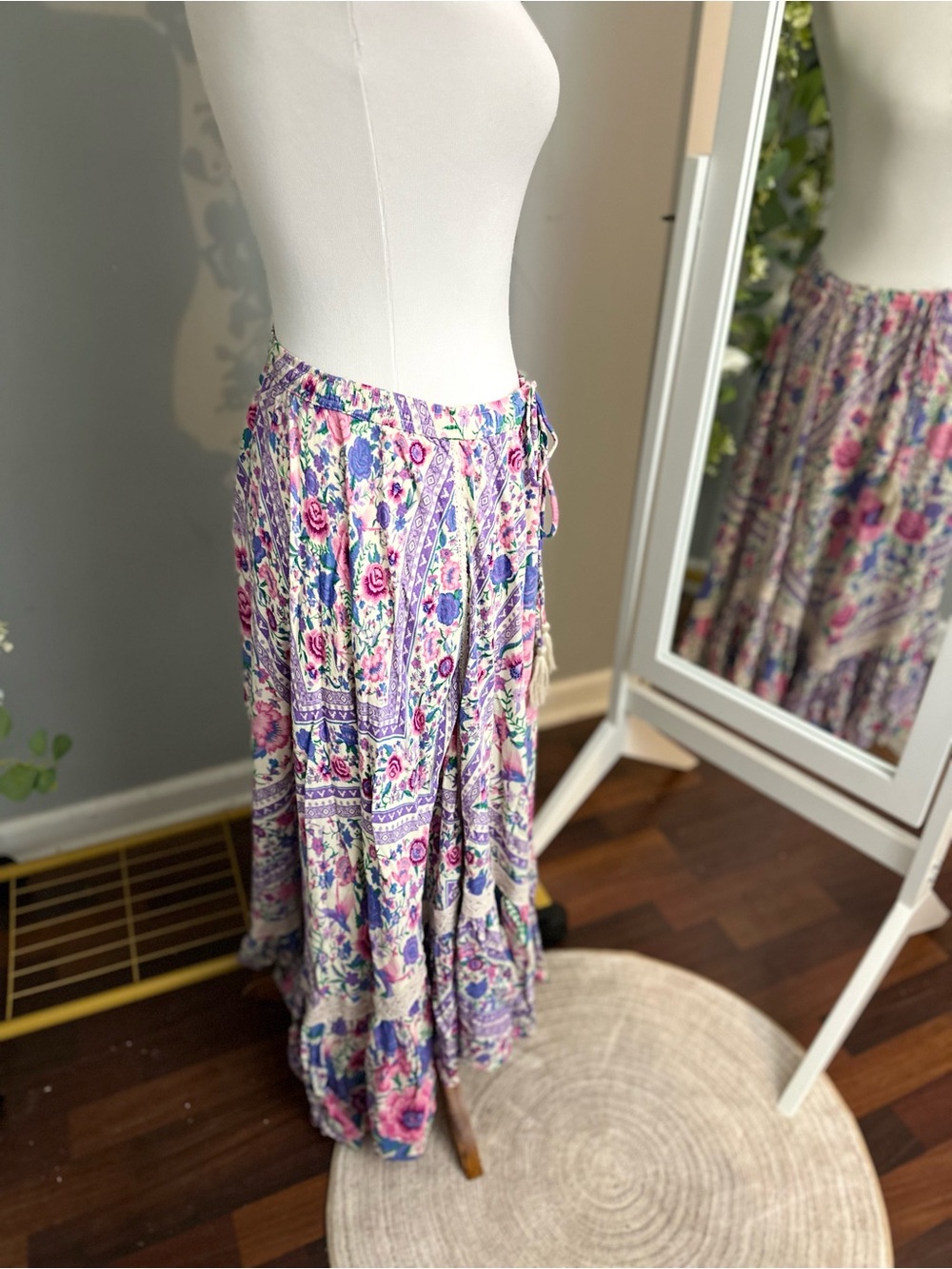 Spell Babushka Maxi Skirt in Lavender - Picture 4 of 14